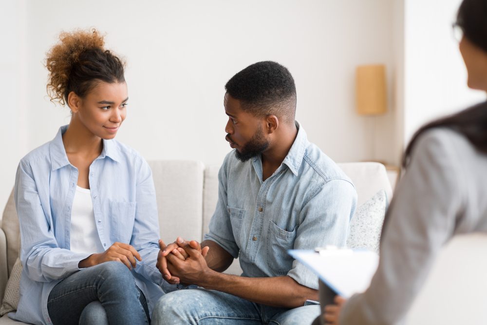 5 Things You Need To Discuss With Your Fianc Before Marriage